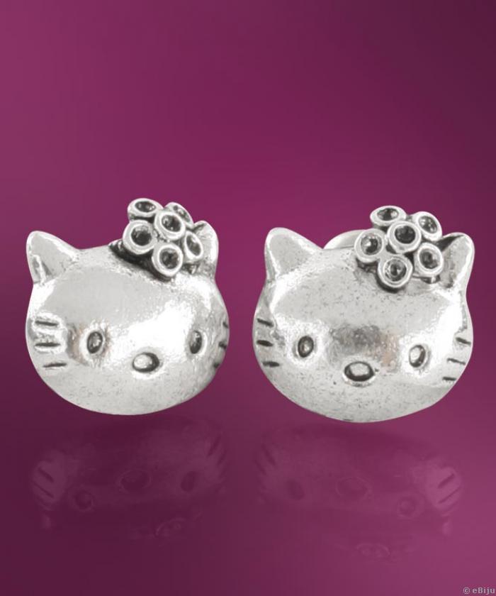 Ezüstszínű Hello Kitty cica fülbevaló
