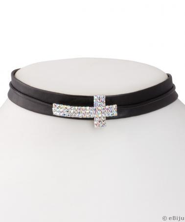 Aurora borealis fényű kristályokkal kirakott keresztes choker