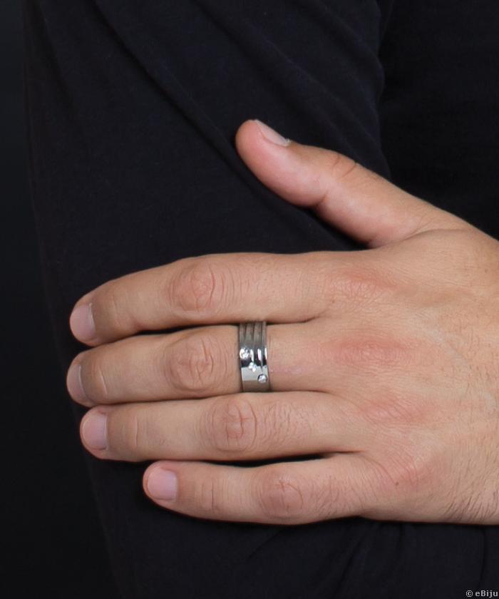 Ezüstszínű uniszex gyűrű három kristállyal (21 mm)