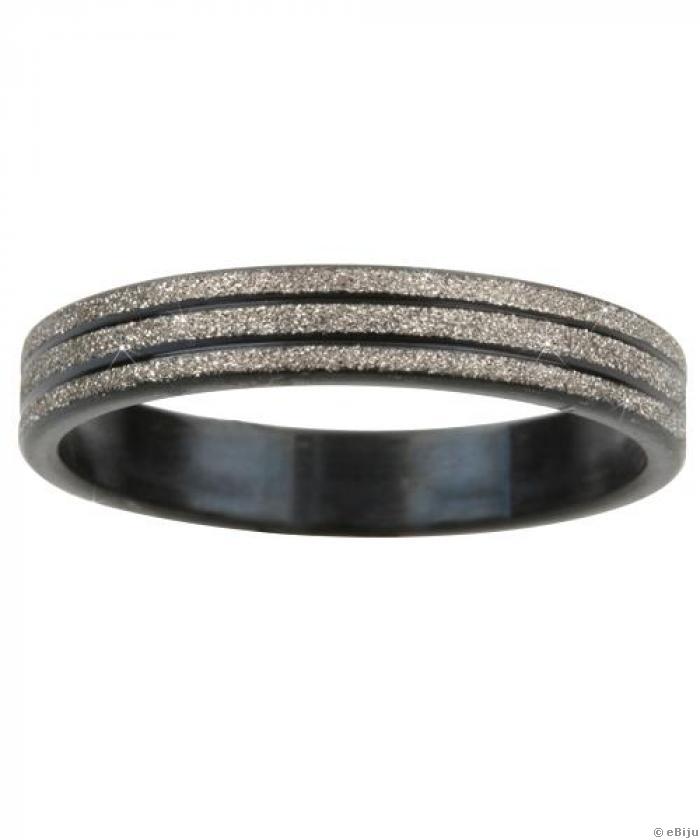 Fekete és ezüst színű csíkos gyűrű (18 mm)