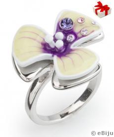Lila virág gyűrű, Swarovski Elements kristályokkal
